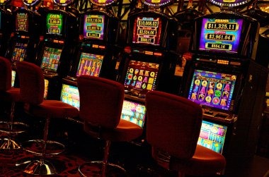 jagoslots mobile app on Android and iOS devices showing live blackjack table and sportsbook interface